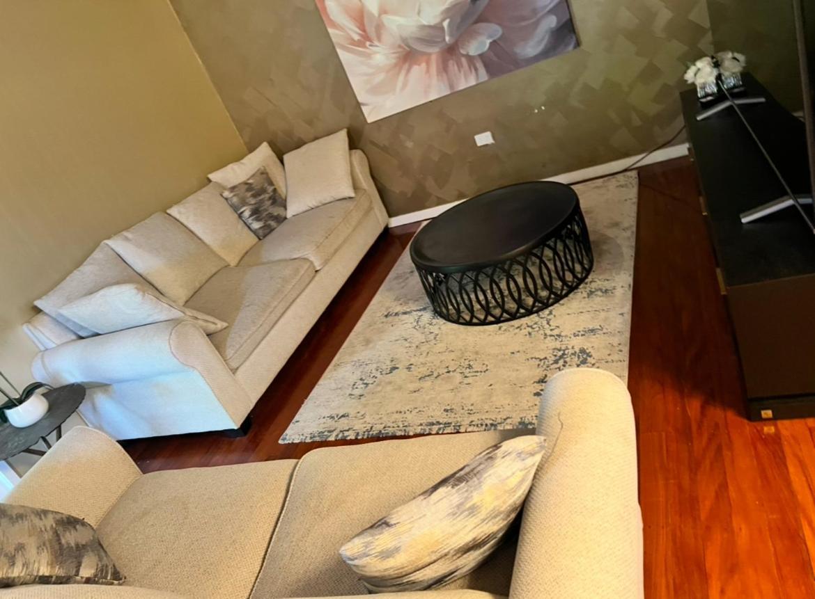 Massive 5bdr Games Wi-fi Netflix Holiday home *