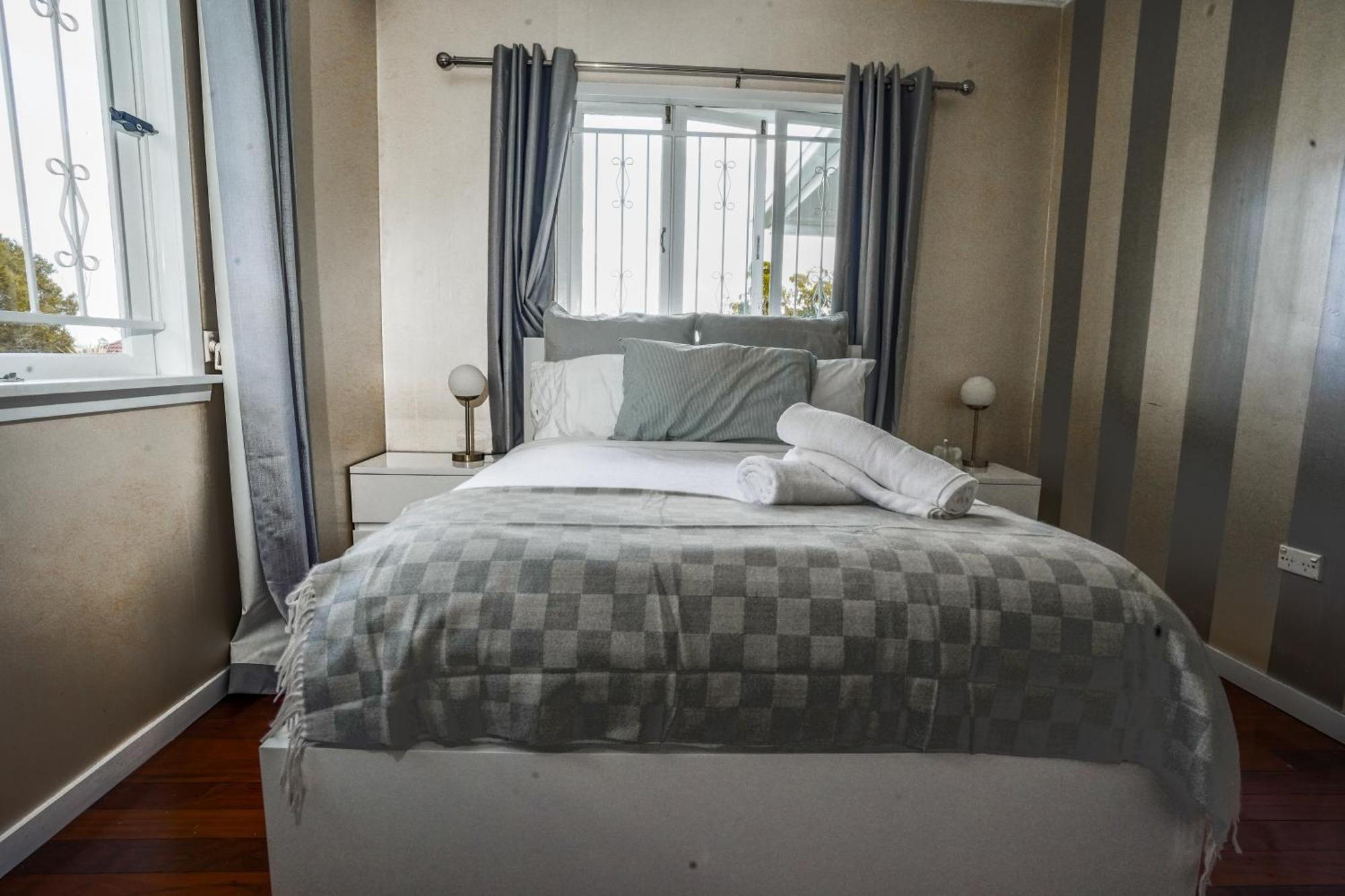 Massive 5bdr Games Wi-fi Netflix * Brisbane